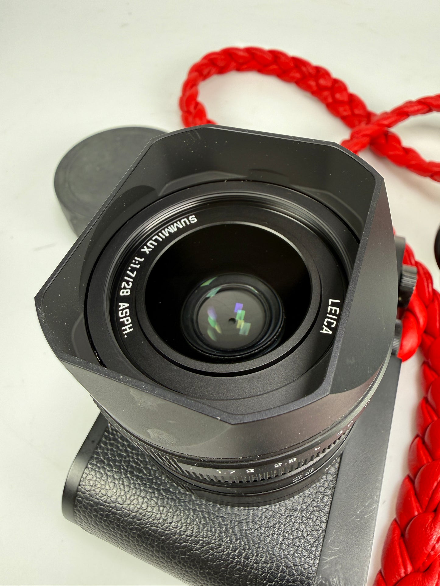 Leica Q2M Q2 Monochrom Digital Camera - Black 19055