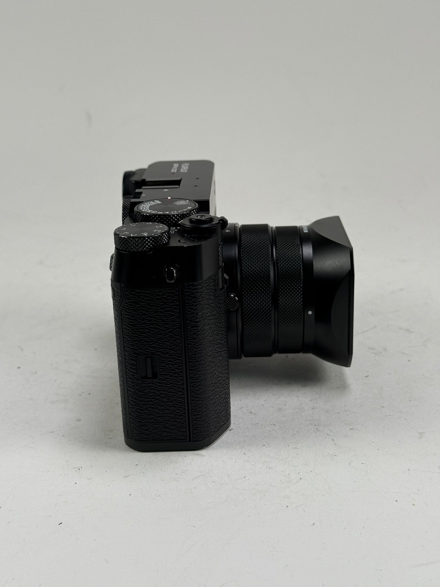 Fujifilm Fuji GFX 100RF Black Medium-Format Digital Camera Body