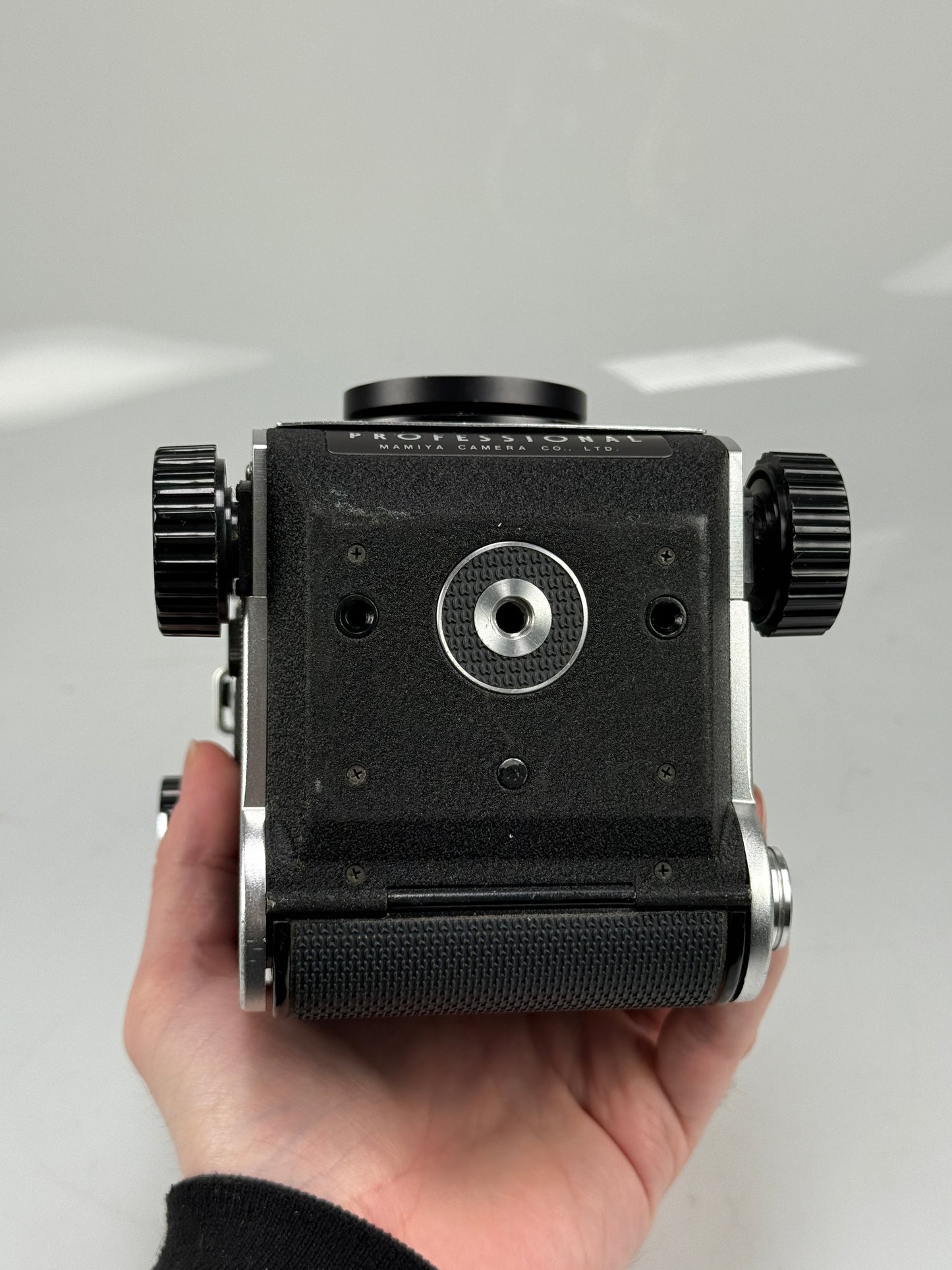 Mamiya C220 Pro TLR medium format Film camera kit 80mm f2.8 blue dot