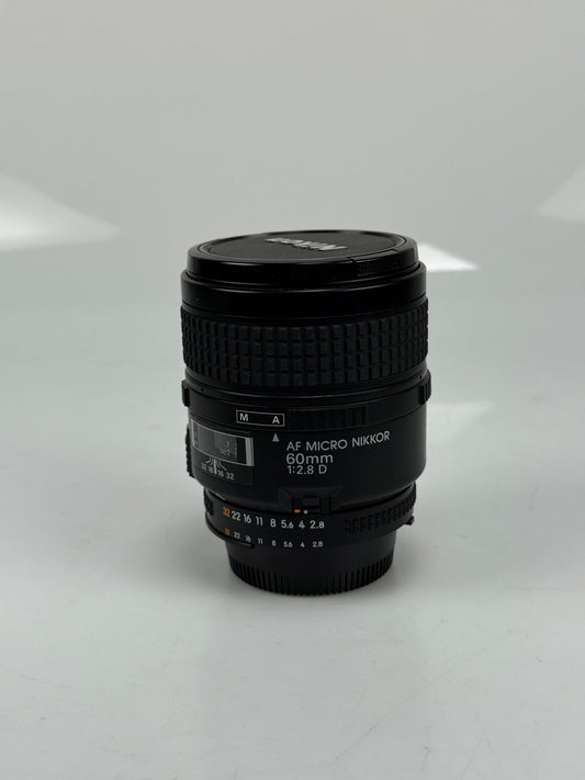 Nikon Nikkor AF 60mm f2.8 D micro macro lens