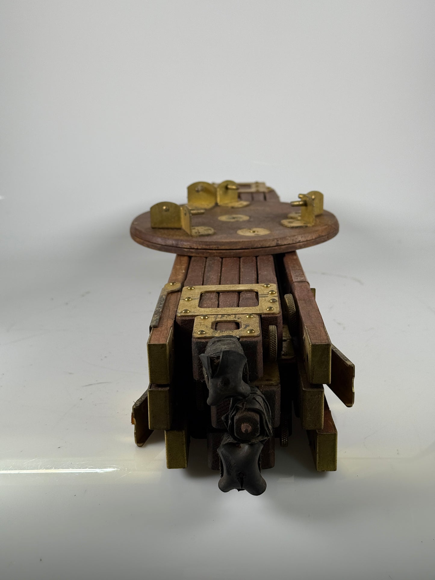 Folmer Graflex No.4 Crown Tripod Wood & Brass