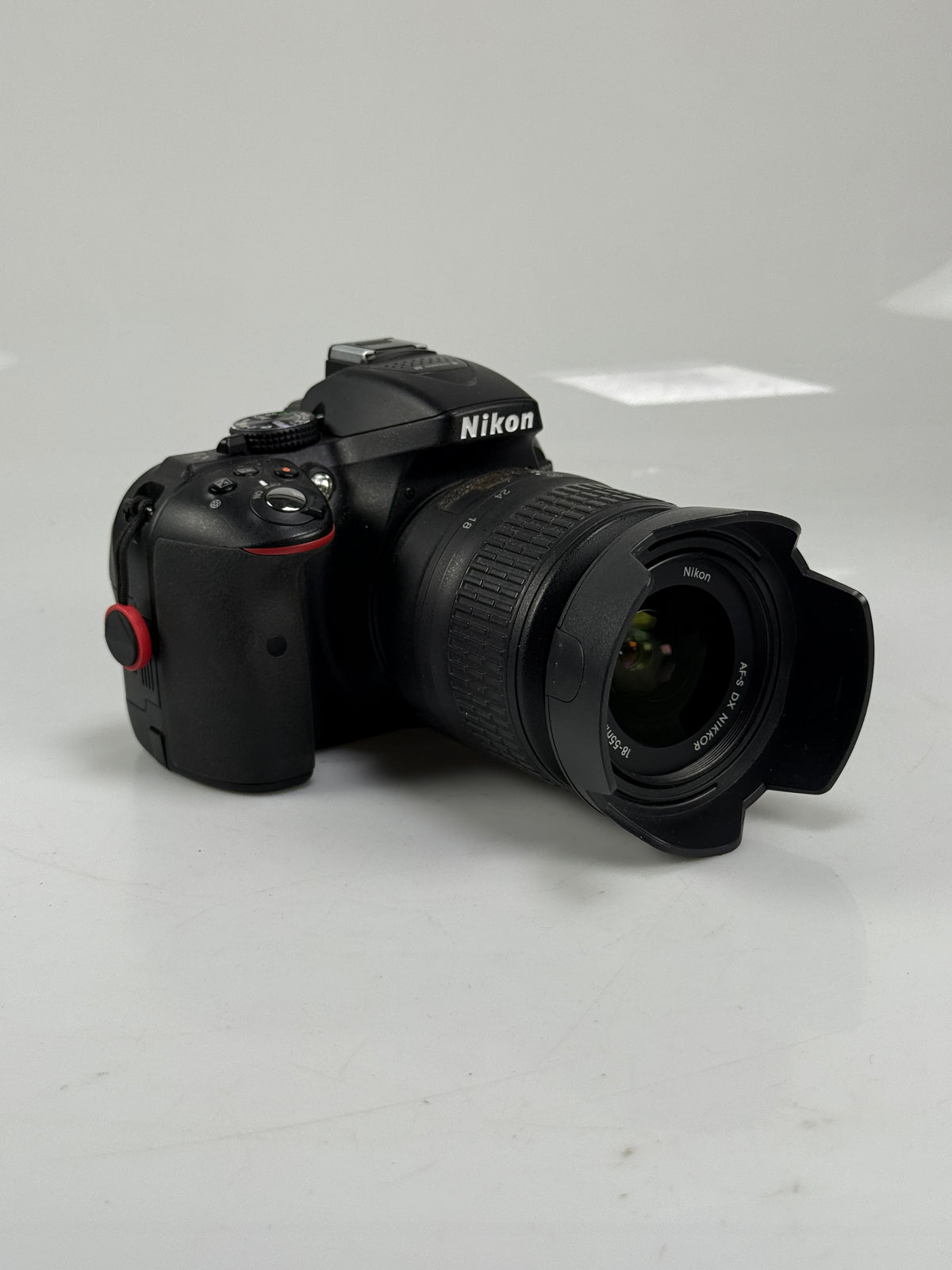 Nikon D5300 24.2MP DSLR Camera with 18-55mm VR Lens