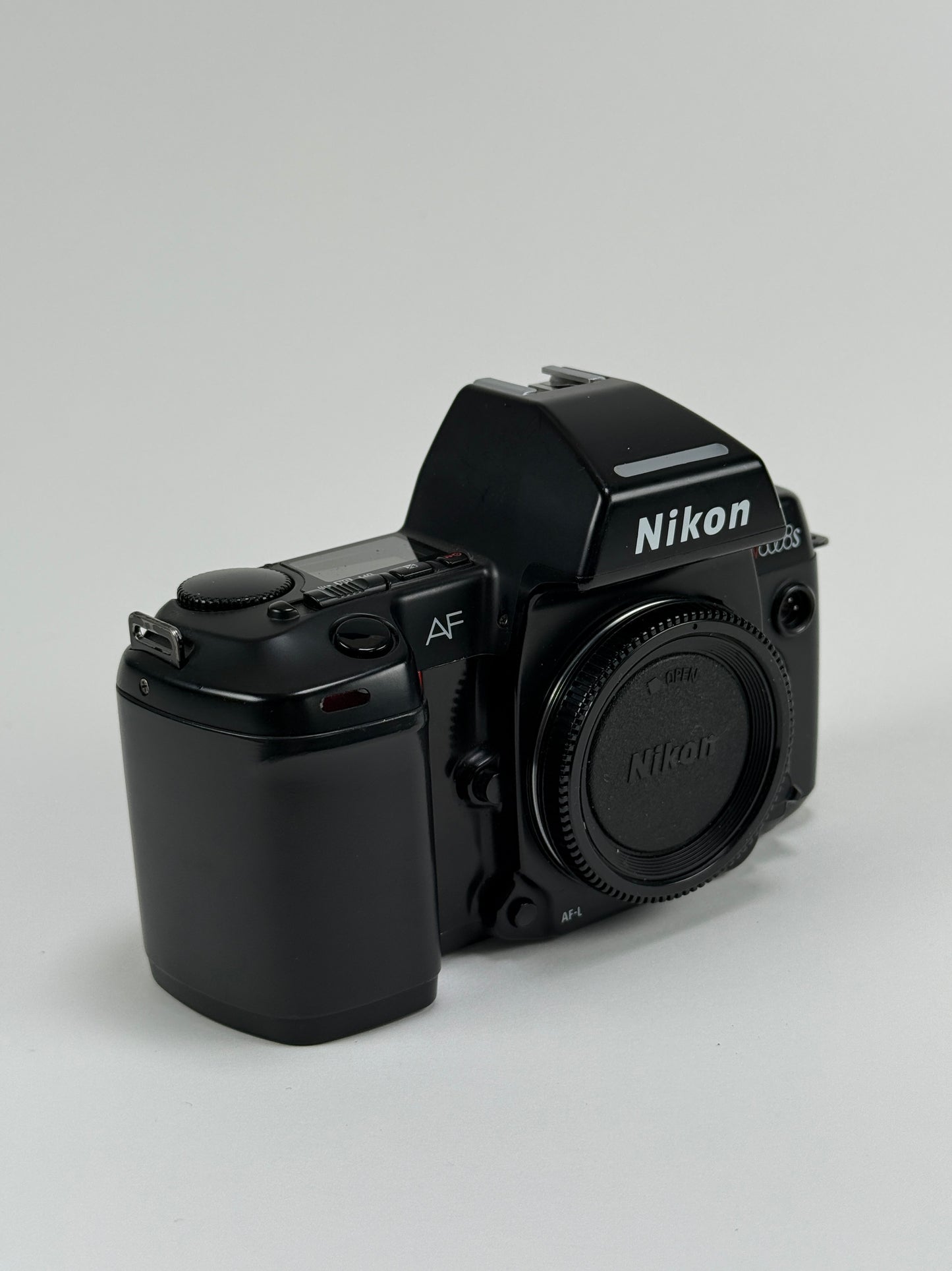 Nikon N8008s AF SLR 35mm Film Camera Body
