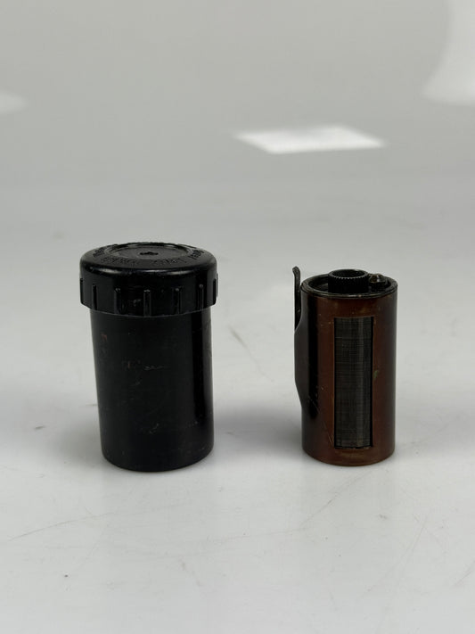 Leica DRXOO 35mm Reloadable Film Cassette w/ Canister