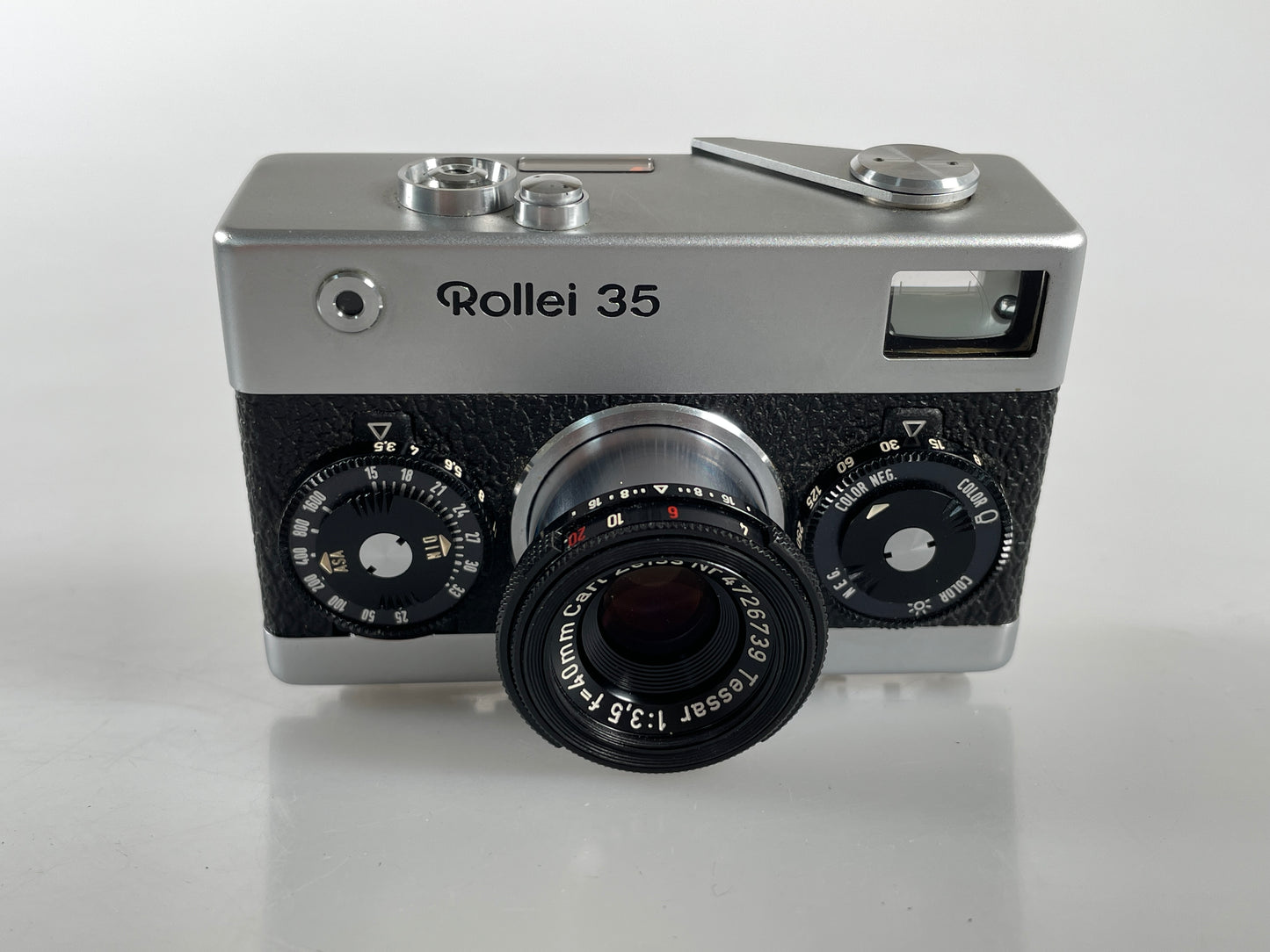 Rollei 35 Film Camera w/ Carl zeiss Tessar 40mm F3.5 Chrome Silver