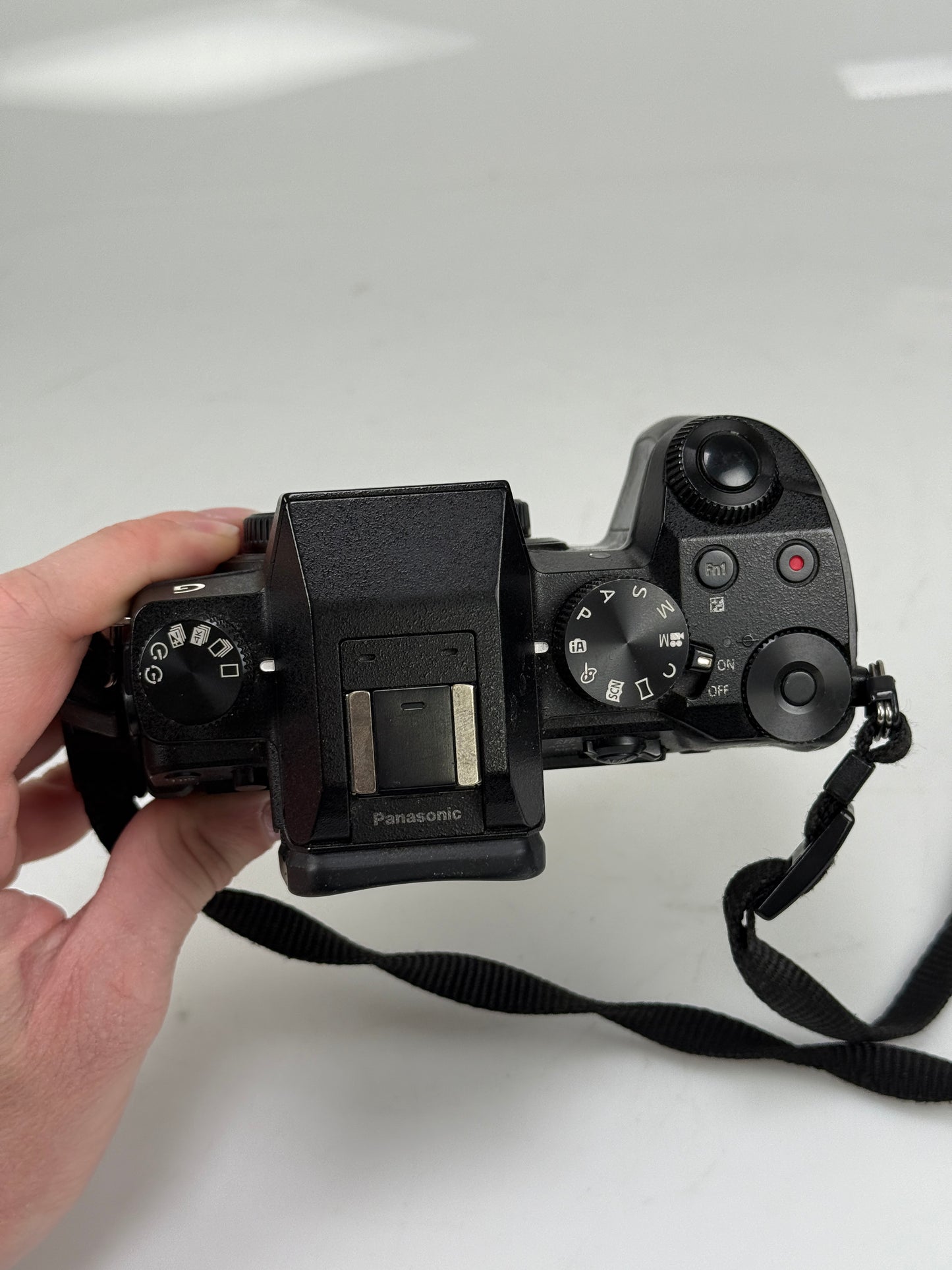 Panasonic Lumix DMC-G7 16MP Mirrorless MFT Digital Camera Body