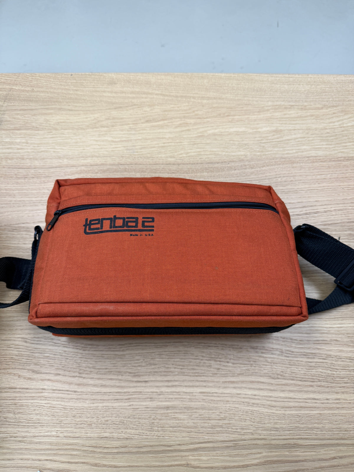 Vintage Burnt Orange TENBA 2 canvas Pro CAMERA Equipment Shoulder BAG