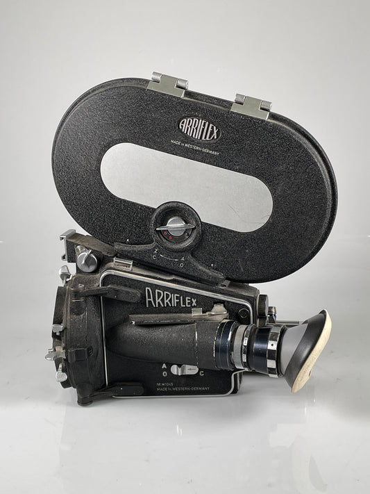 Arri Arriflex 16M 16 M Cine Camera 16mm w/ magazine