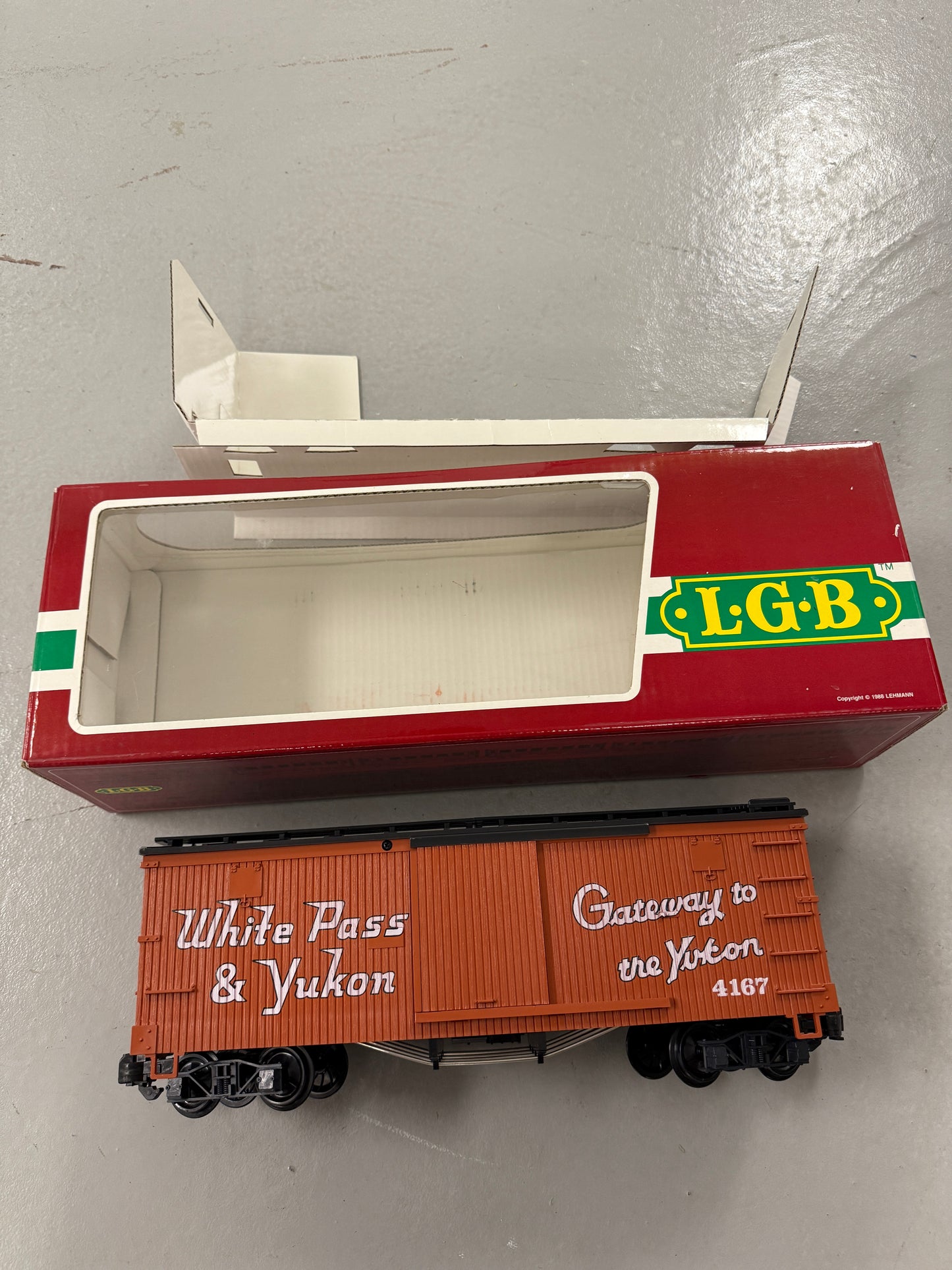 LGB 4167 White Pass & Yukon Wood Box Car Orange