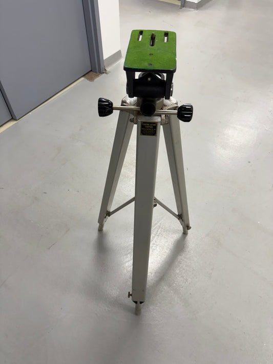 Davis & Sanford Professional Industrial Floating Action Tripod SH200 200