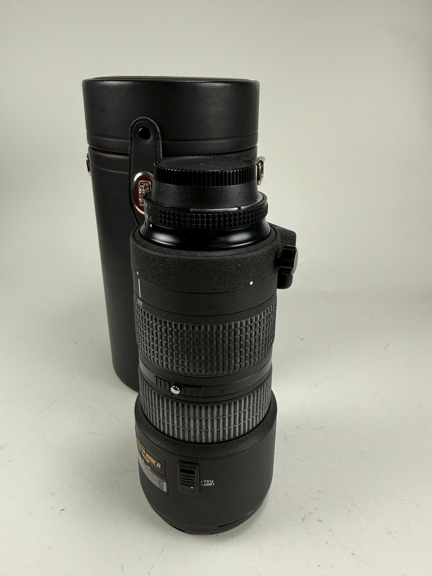 Nikon 80-200mm f2.8 AF D Nikkor lens