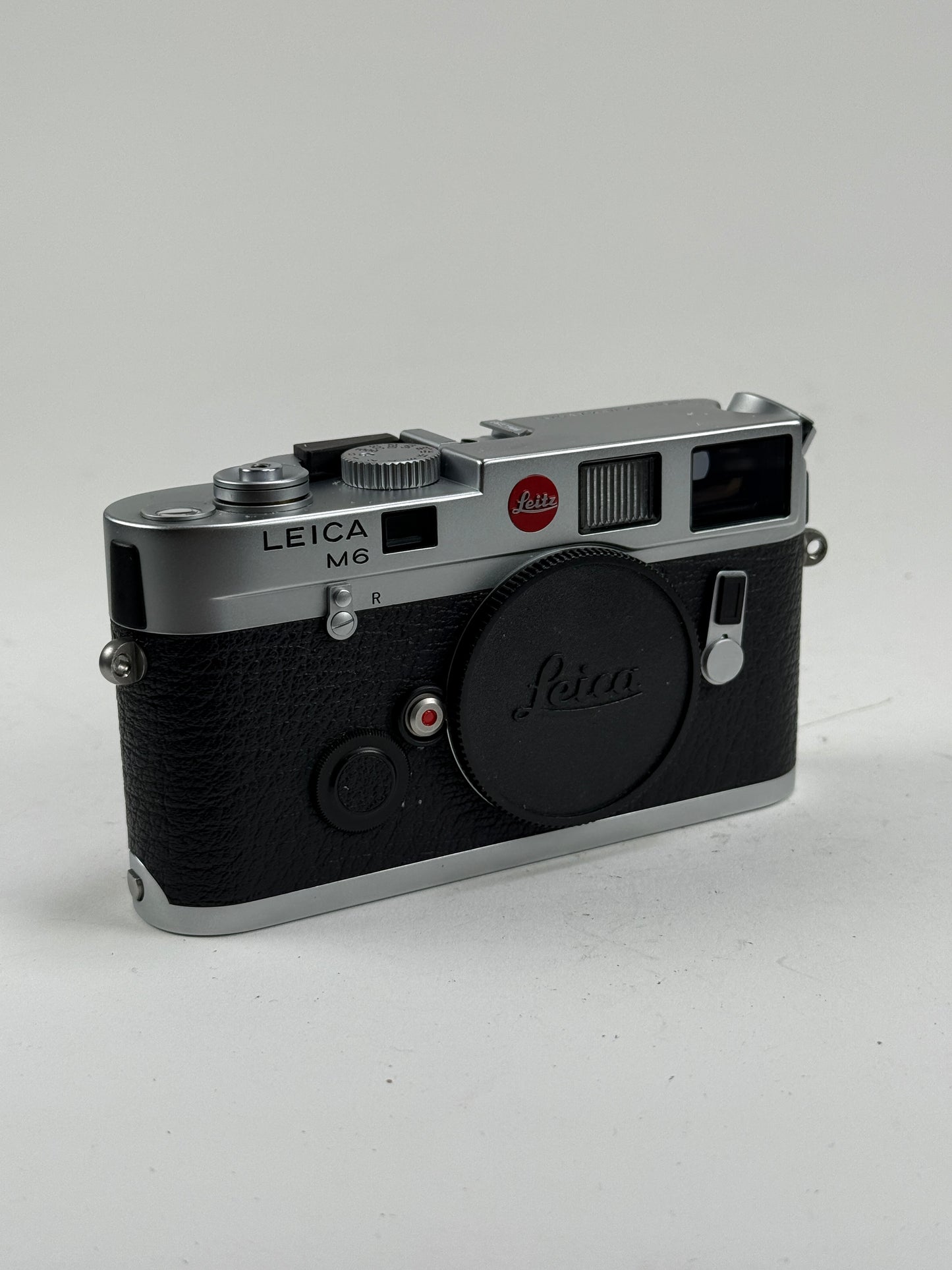 Leica M6 Classic Chrome 0.72 35mm rangefinder film camera 10414