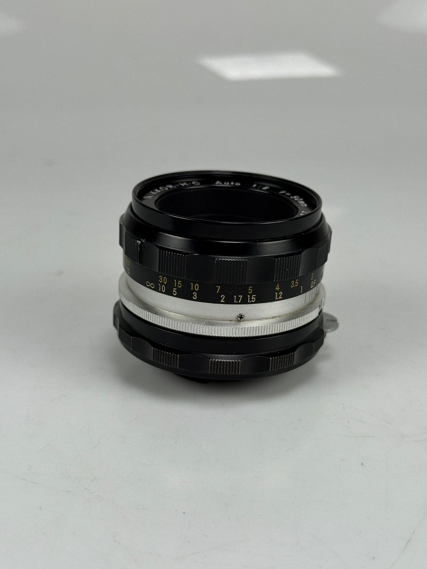 Nikon Nippon Kogaku Nikkor-H Auto 5cm 50mm f2 lens