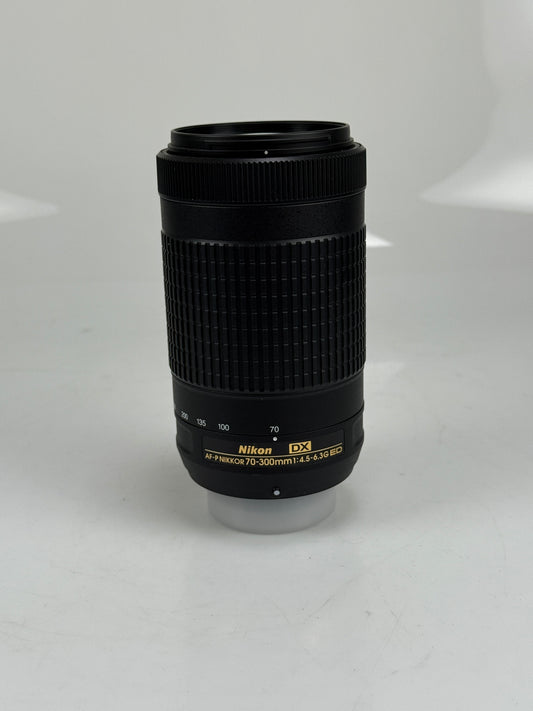 NIKON AF-P 70-300mm f4.5-6.3G ED DX Zoom lens