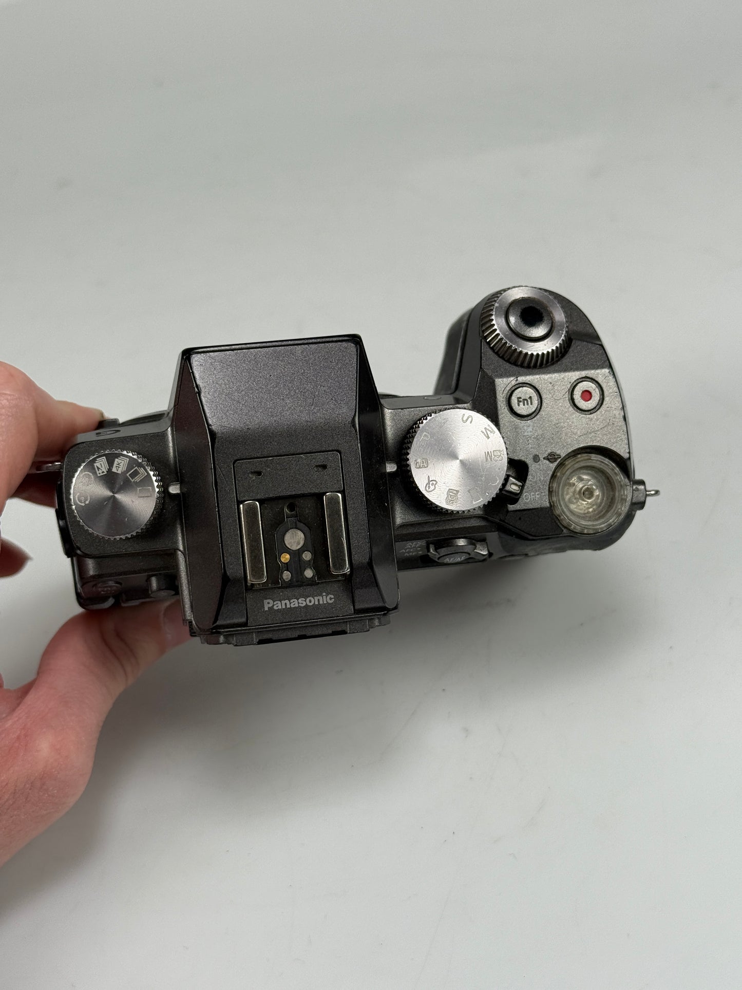 Panasonic Lumix DMC-G7 16MP Mirrorless MFT Digital Camera Body
