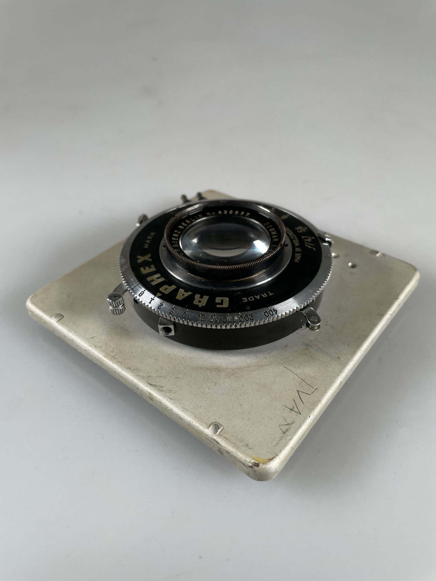 Goerz 12.5cm 125mm f4.5 Dogmar Lens with graphs shutter/graflex board