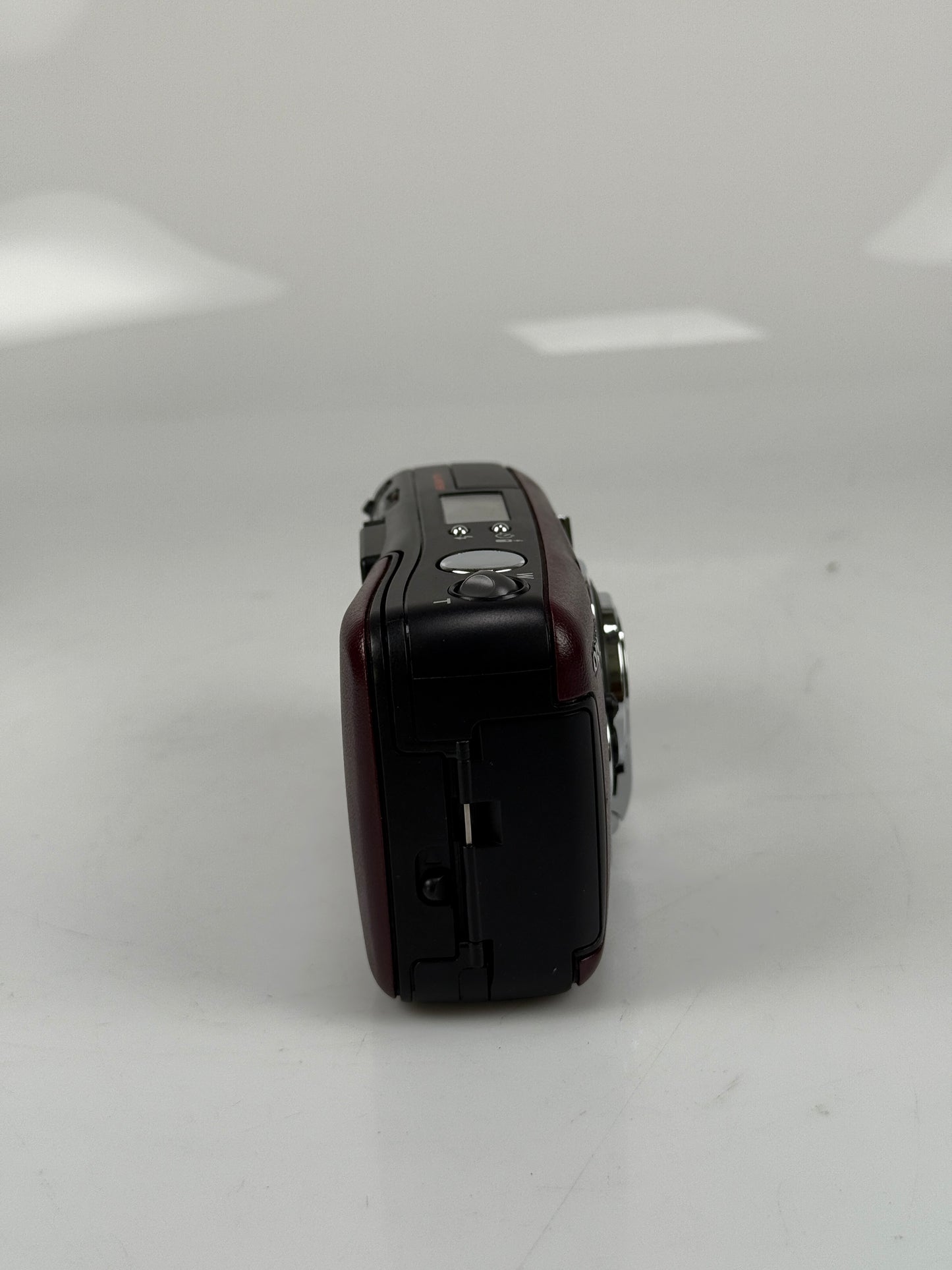 Olympus LT-Zoom 105 DLX 35mm Point & Shoot Film Camera