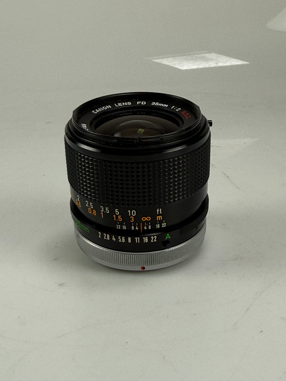 Canon FD 35mm f2 S.S.C. SSC Wide Angle MF Lens