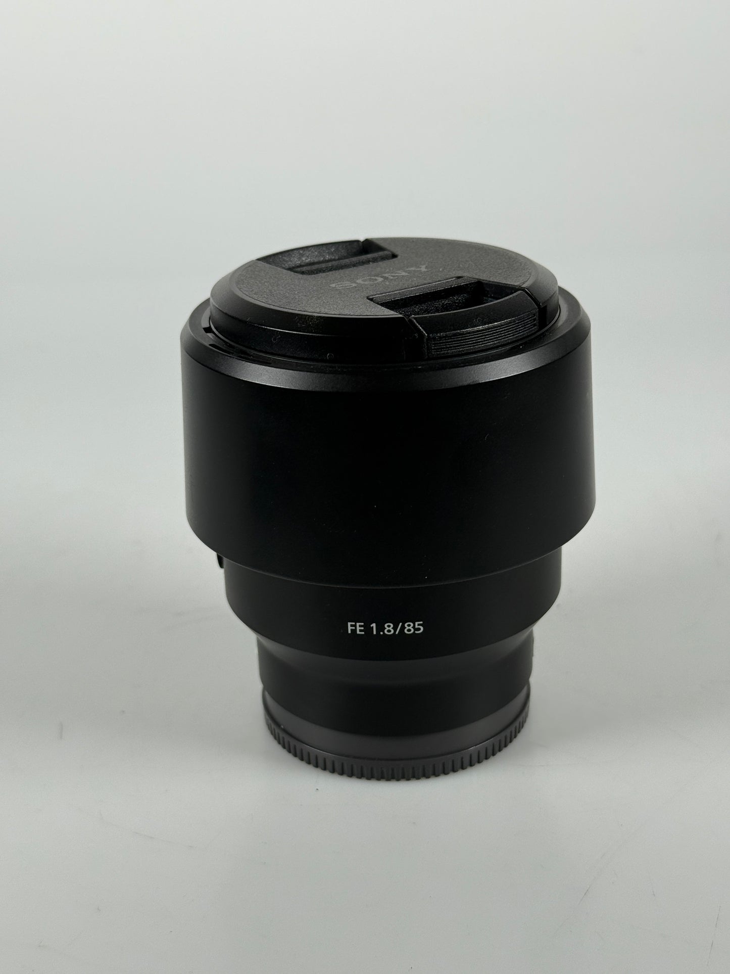 Sony FE 85mm f1.8 Lens