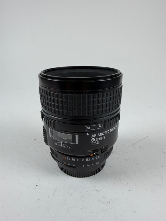 Nikon Nikkor AF 60mm f2.8 micro macro lens