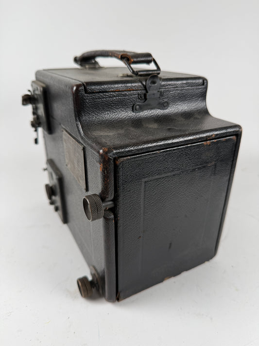 Graflex RB Auto Graflex 3x4 Curtain Aperture large format camera