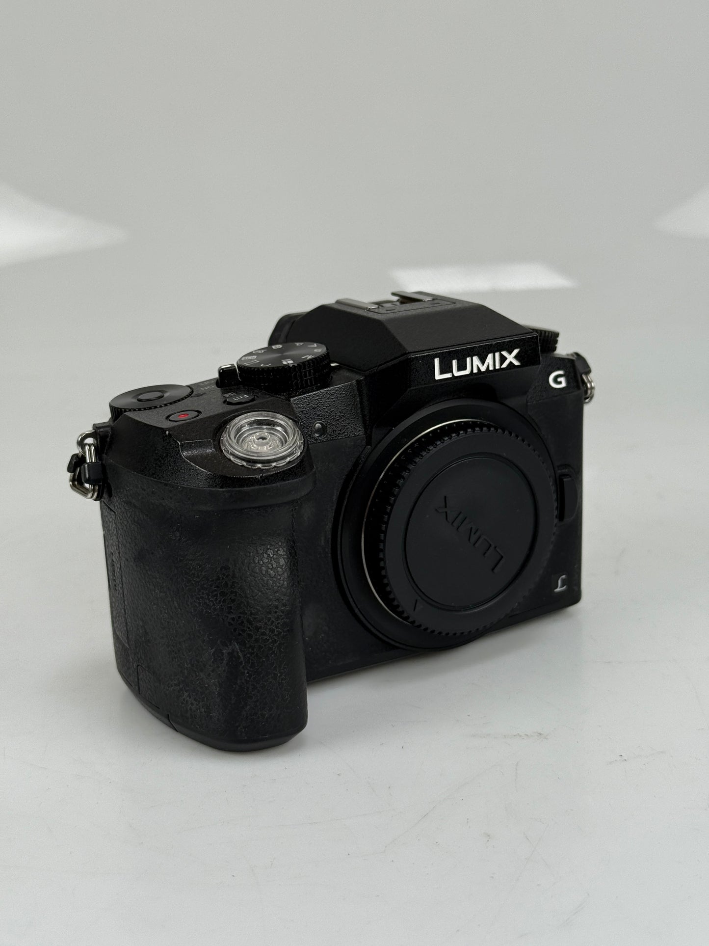 Panasonic Lumix DMC-G7 16MP Mirrorless MFT Digital Camera Body