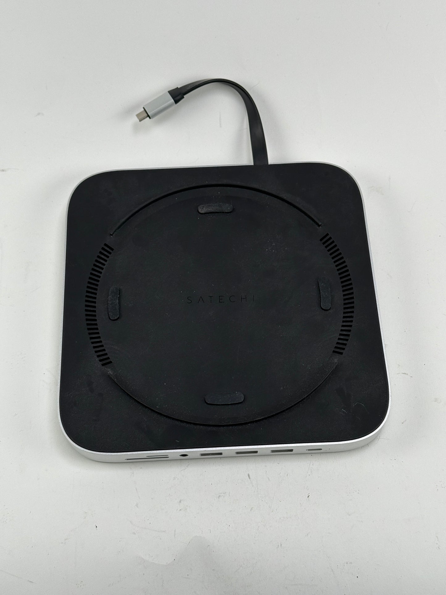 Satechi - Stand & Hub For Mac Mini / Studio- Silver