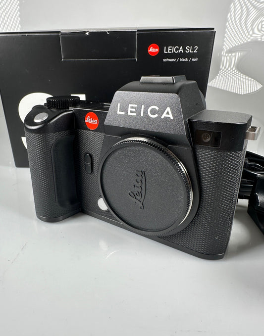 Leica SL2 Mirrorless Digital Camera Body