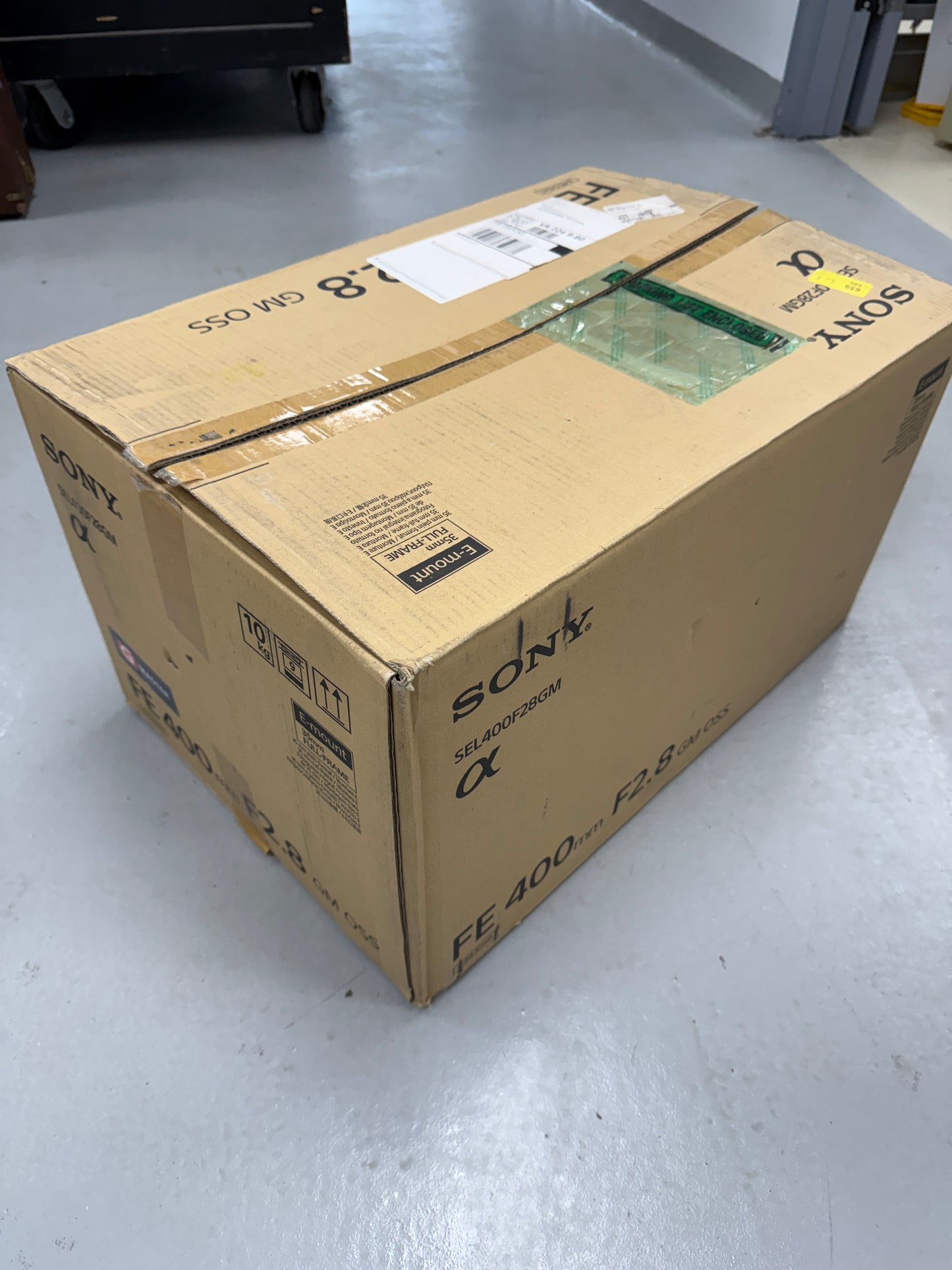 Sony 400mm f2.8 GM OSS telephoto lens Box only with manuals and strap