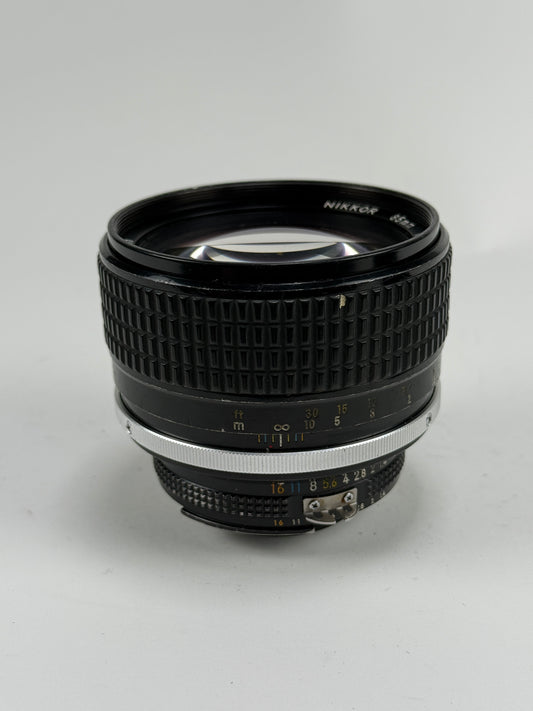 Nikon Nikkor Ais 85mm f1.4 Lens Prime SLR - Heinz Kluetmeier