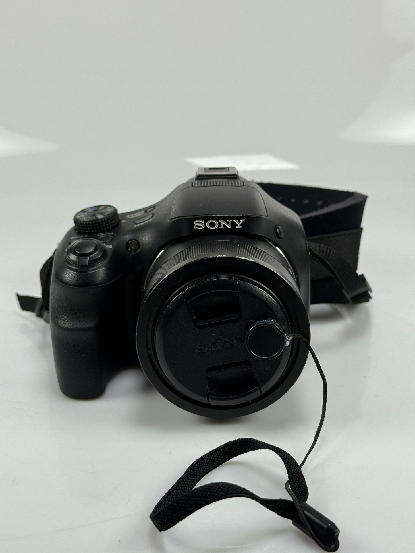 SONY DSC-HX400V Digital Camera Zeiss Full HD