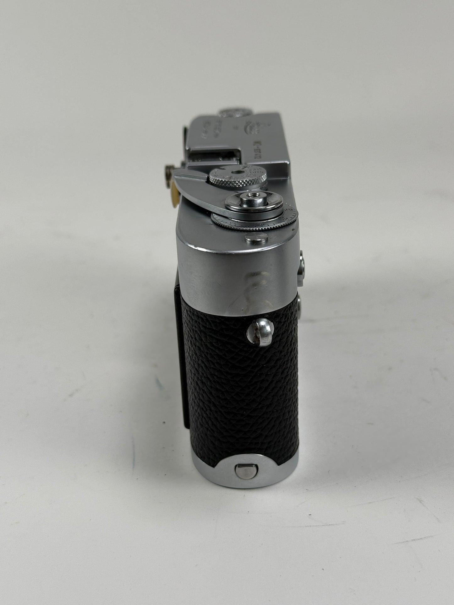 Leica M2 button rewind Chrome 35mm rangefinder film camera body YYE CLA