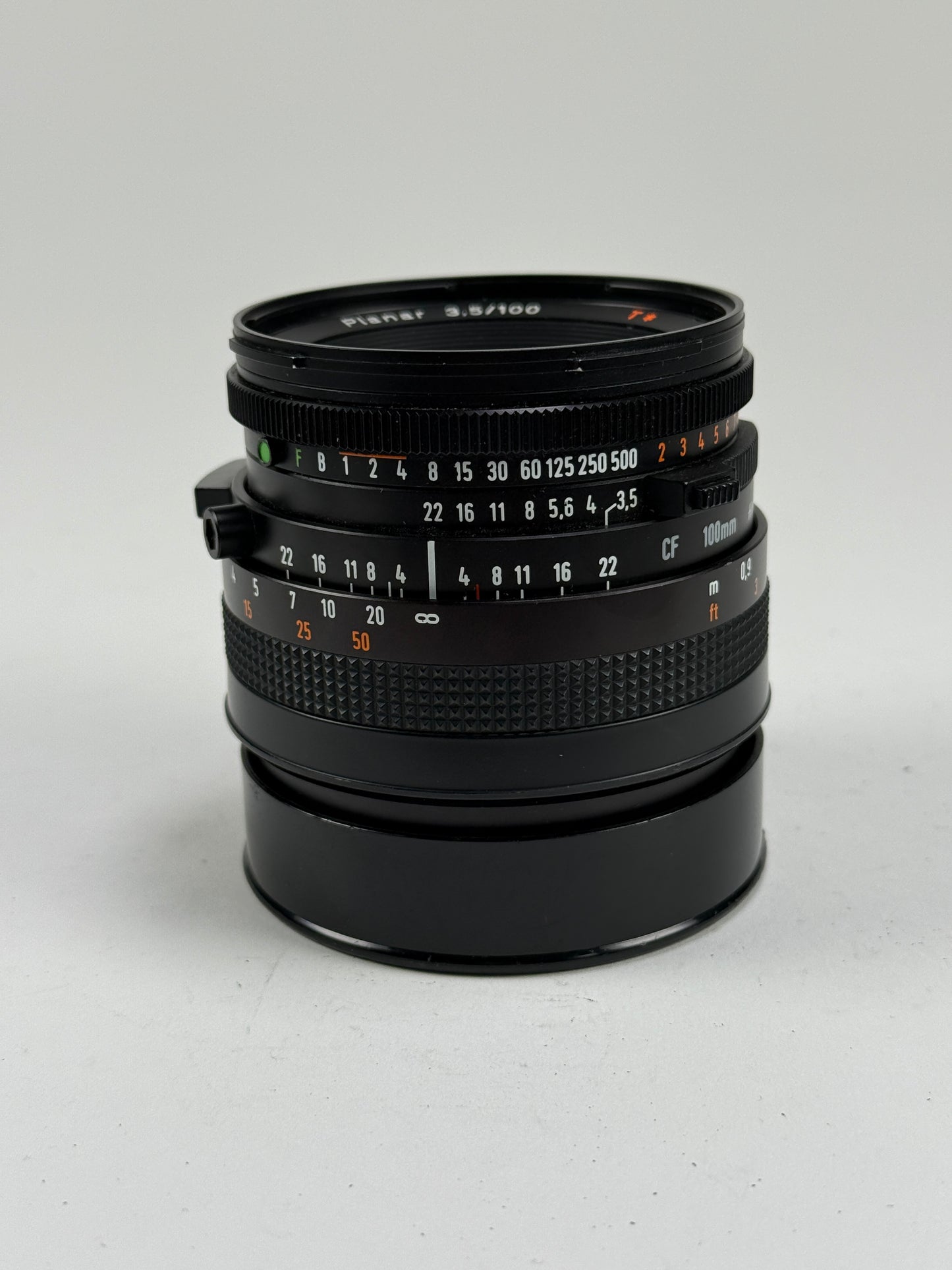 Hasselblad Carl Zeiss T* planar CF 100mm f3.5 lens