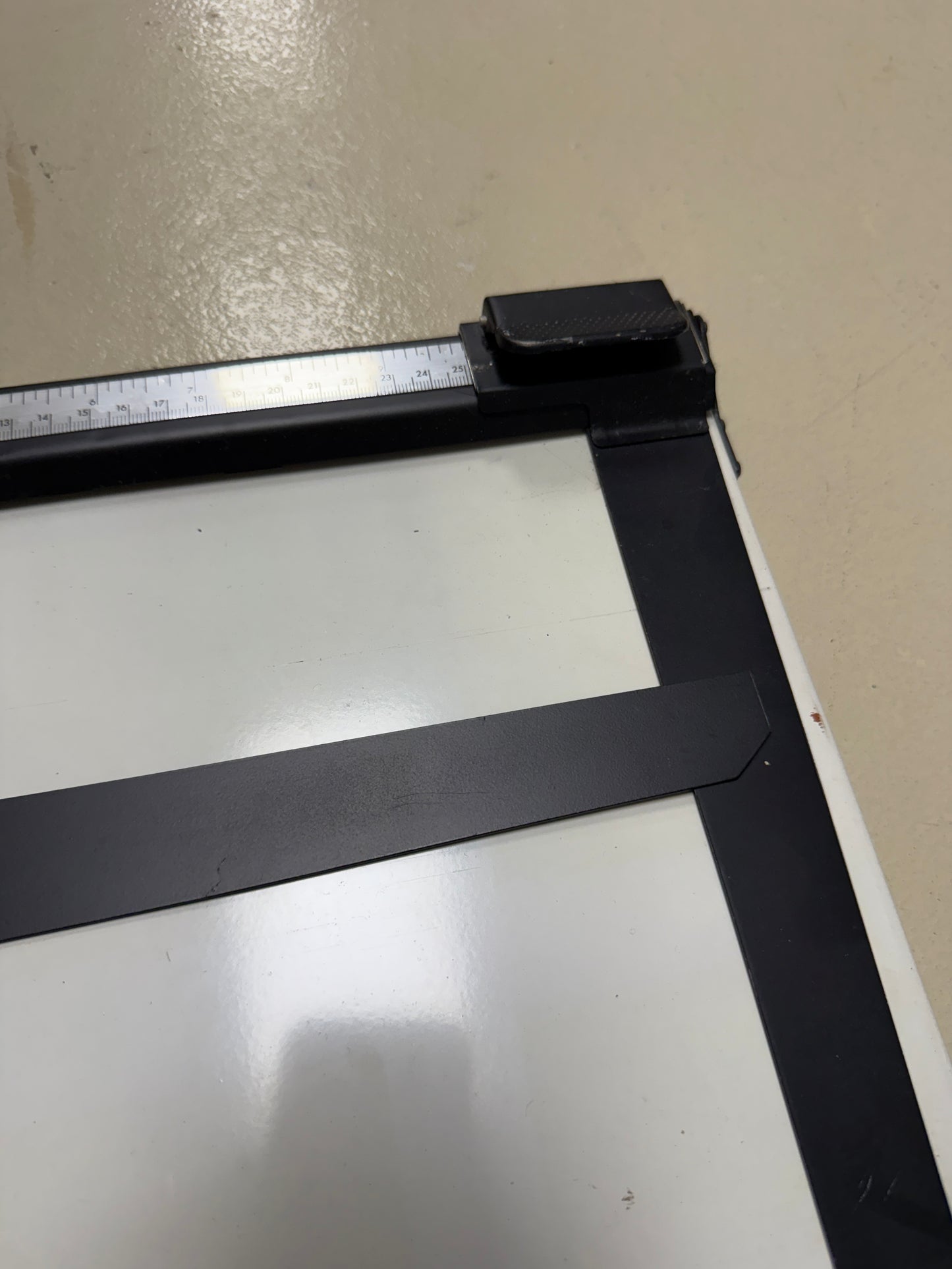 Continental Vintage Darkroom Photo Printing Easel 8x10 Adjustable Blades