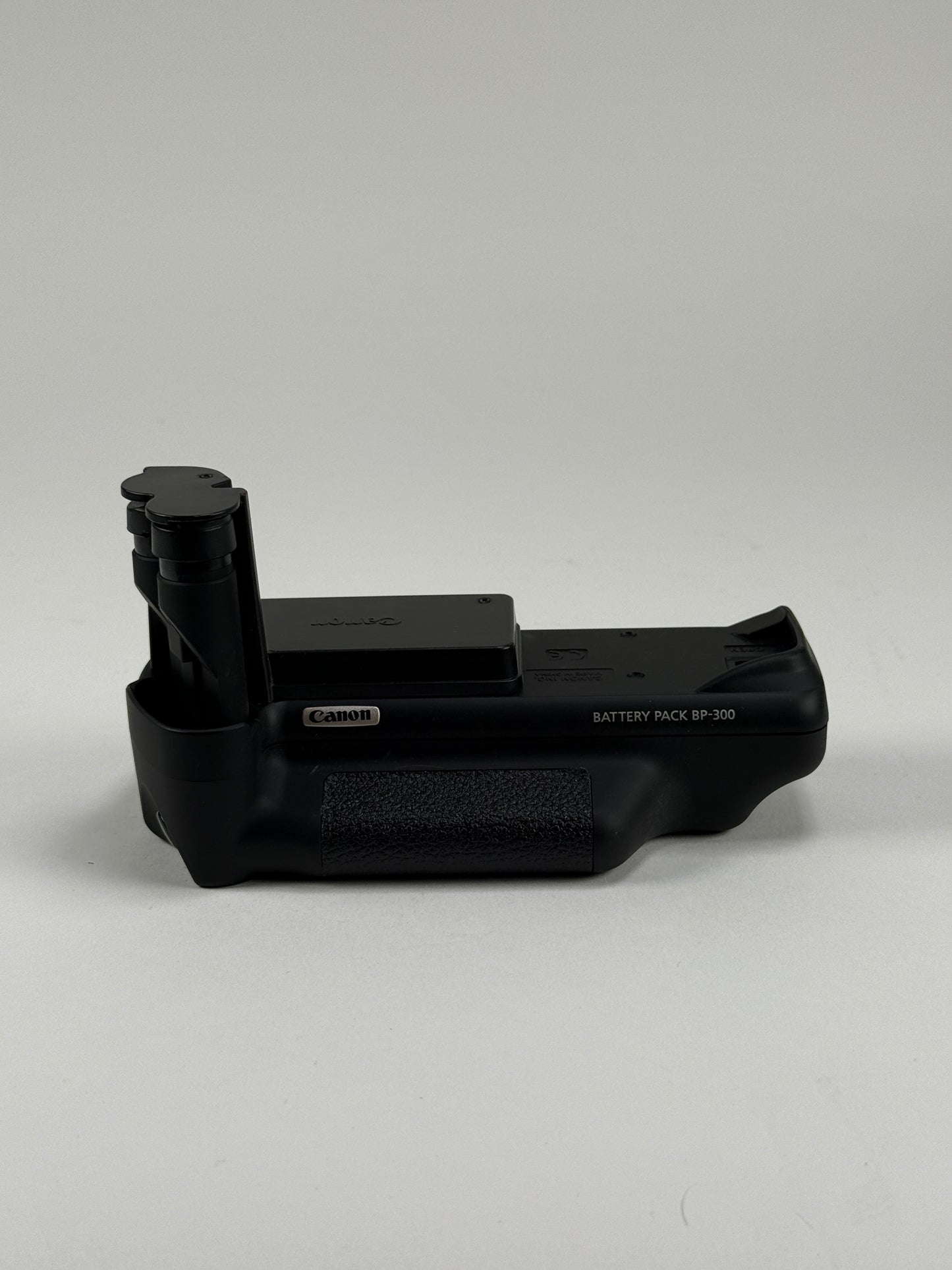 Canon BP-300 Battery Pack Vertical Grip For EOS Elan 7 & 7E