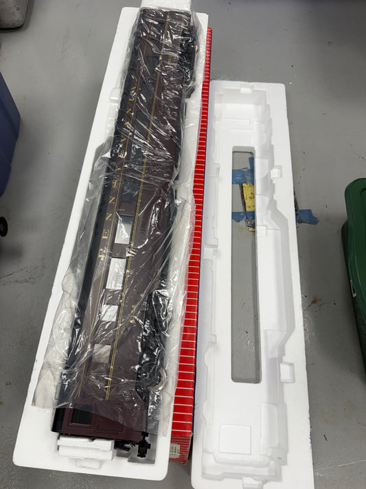 USA Trains R31022 Corrugated Aluminum Passenger Car Pennsylvania CoachG scale
