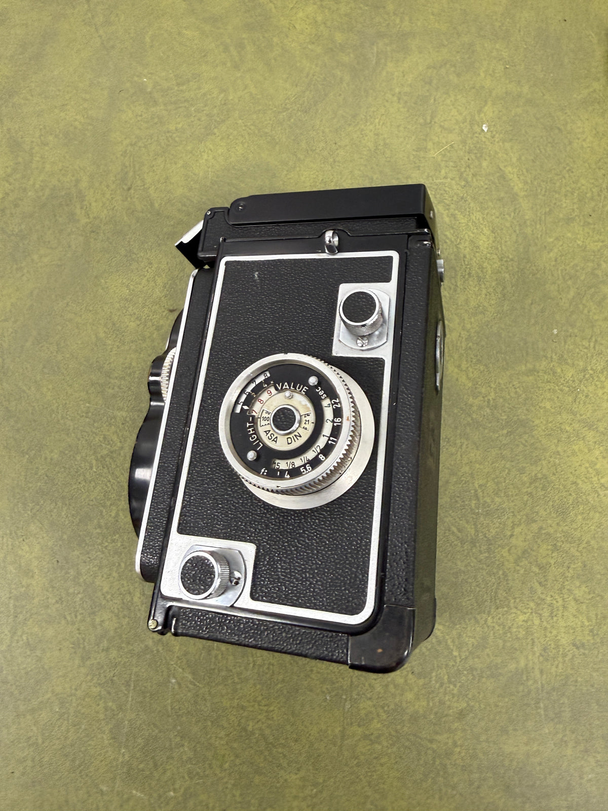 Zeiss Ikon Ikoflex Favorit 887/16 TLR Camera