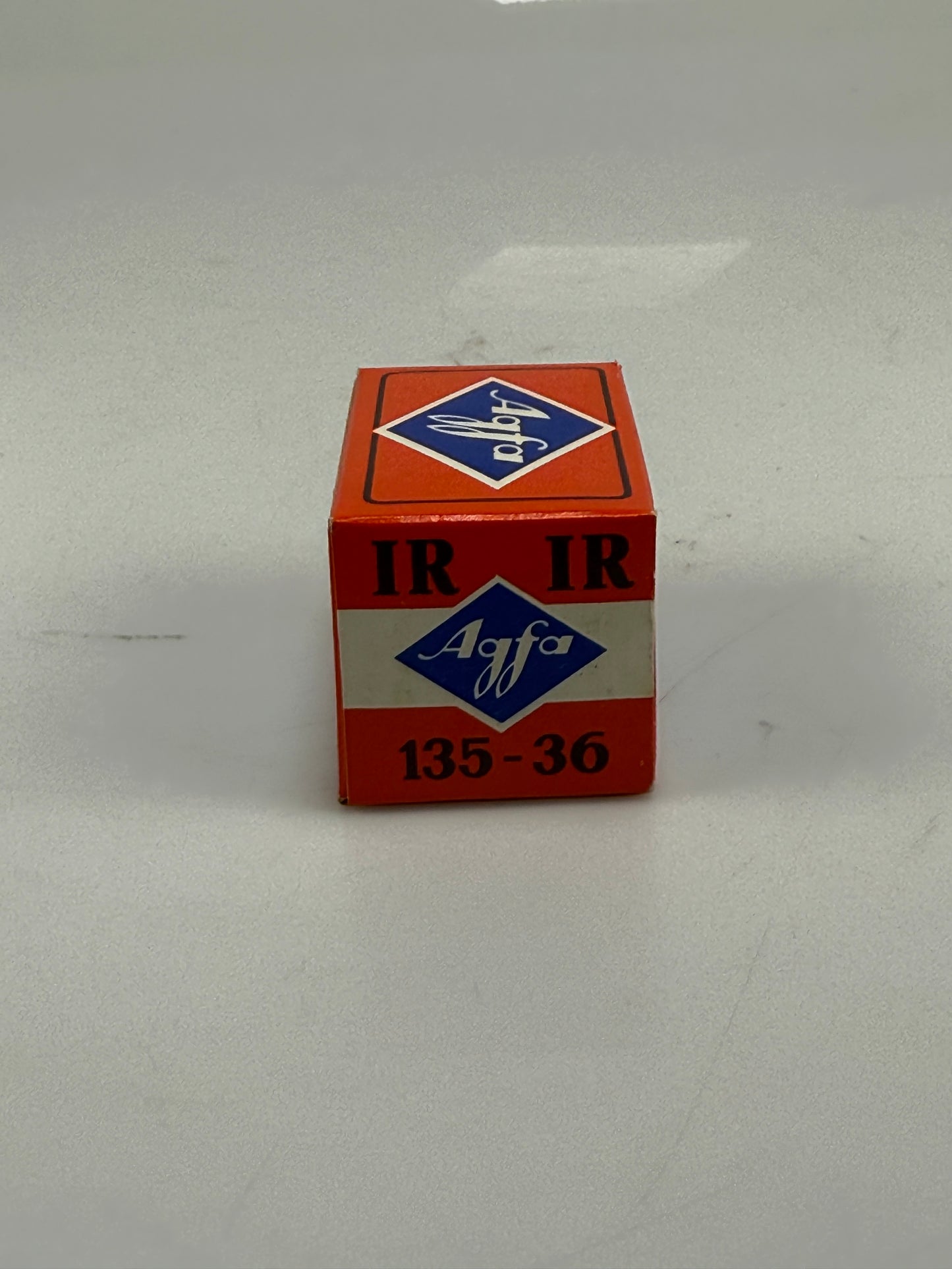 AGFA Isopan Record IR PAT 36 135-36 Panchromatic B&W Film (metal canister)