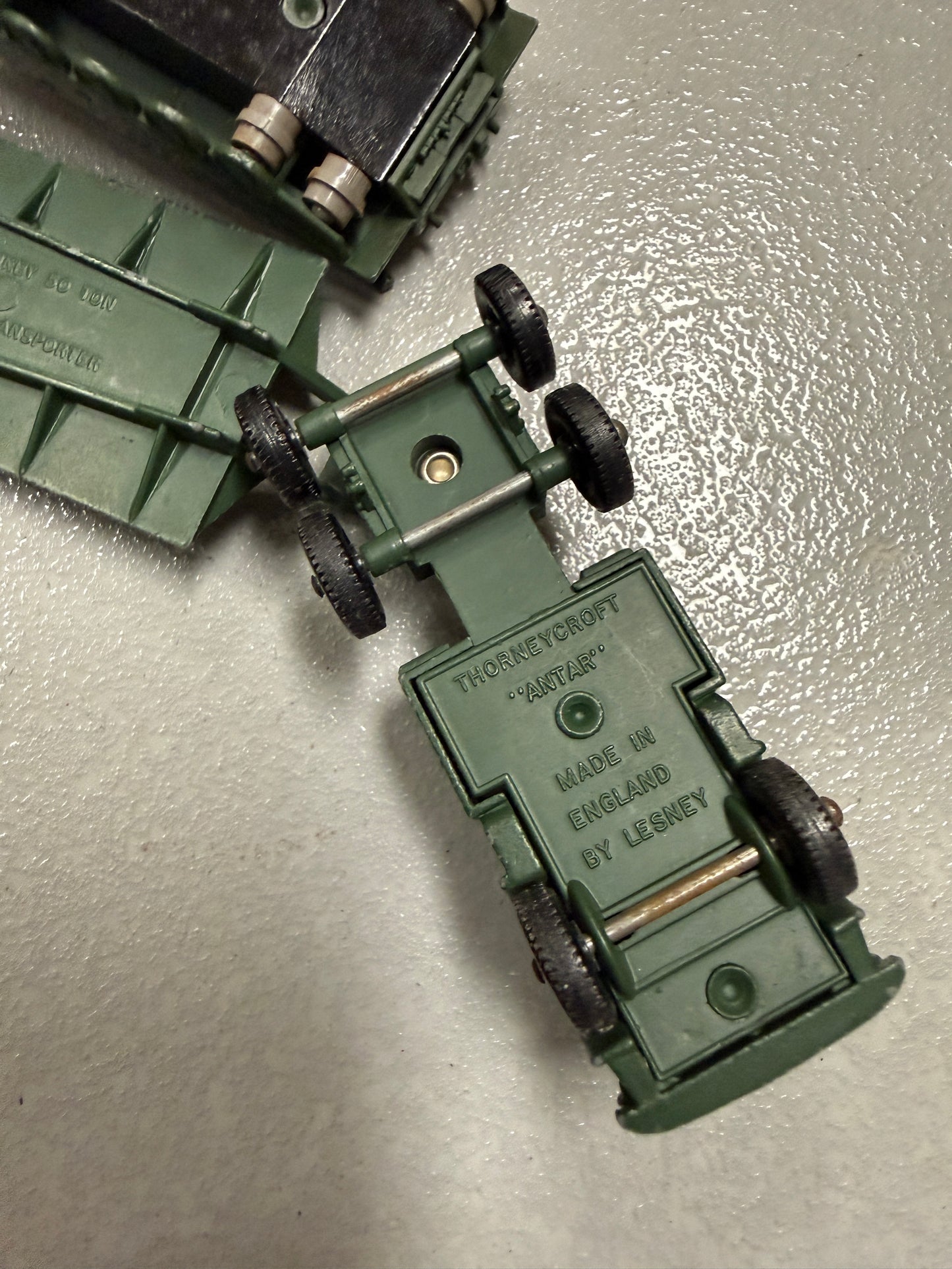 Vintage Lesney Matchbox car lot of 13 military vehicles tank, no 67, 68, 49, etc