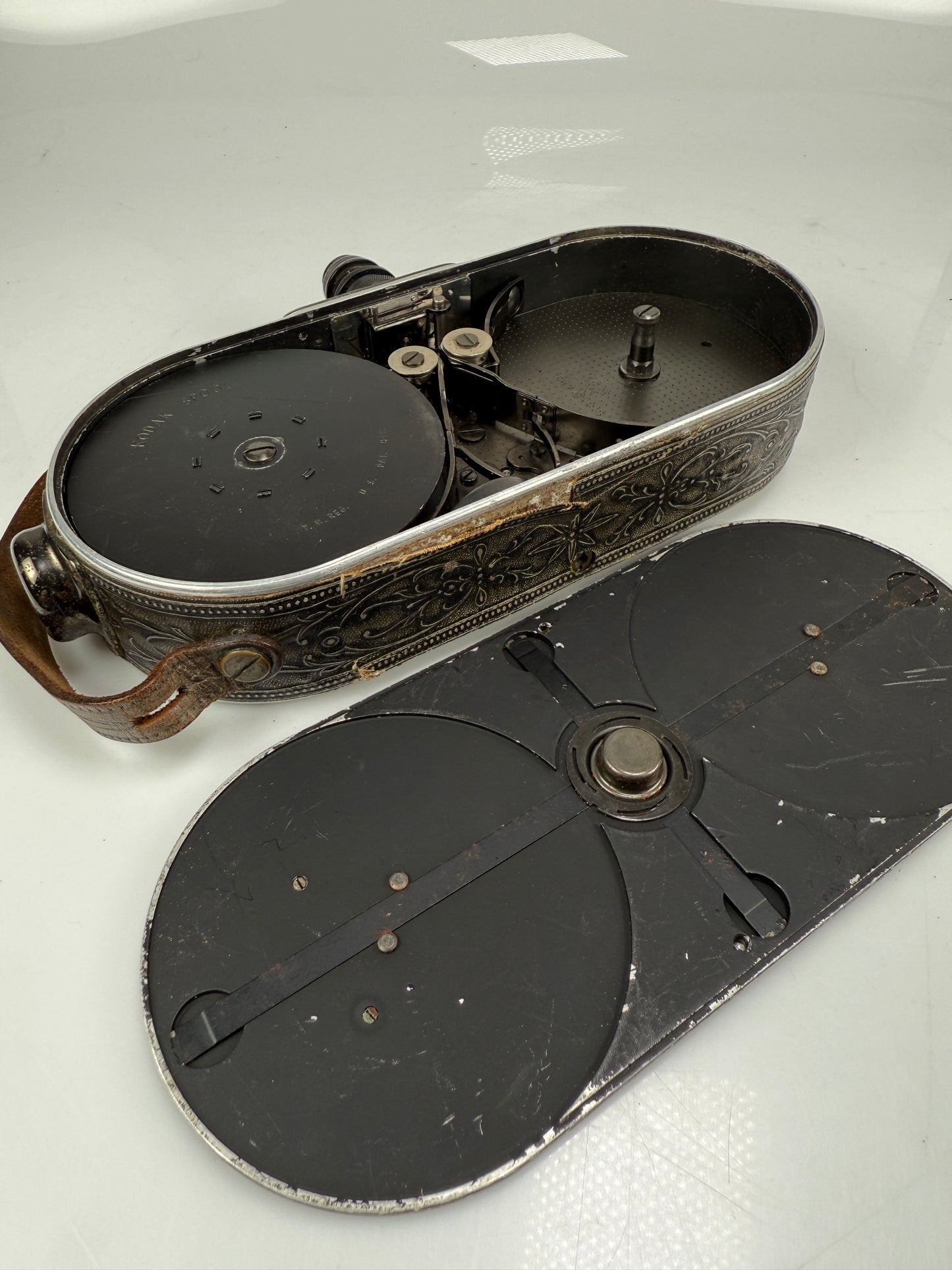 Bell & Howell Filmo Field Model Cine Camera with Taylor Hobson 20mm lens