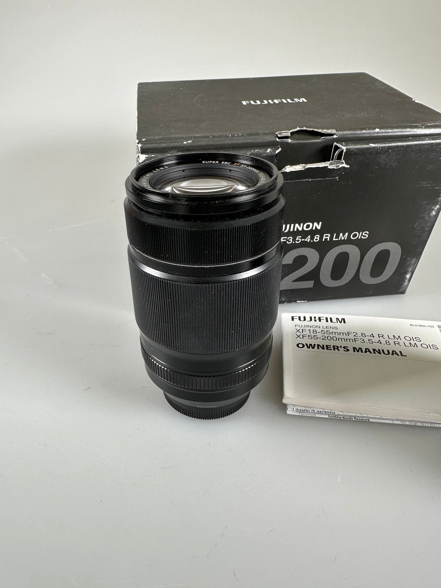 Fujifilm XF 55-200mm F3.5-4.8 Fujinon LM OIS R Super EBC Lens X-Mount