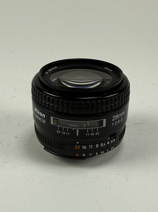 Nikon AF Nikkor 28mm f2.8 D Wide Angle Prime Lens