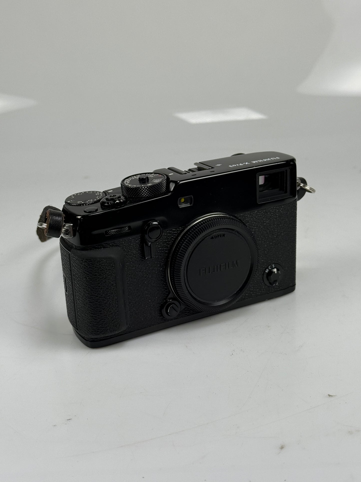 Fujifilm Fuji X-Pro3 26.1MP Mirrorless Digital Camera Body Black