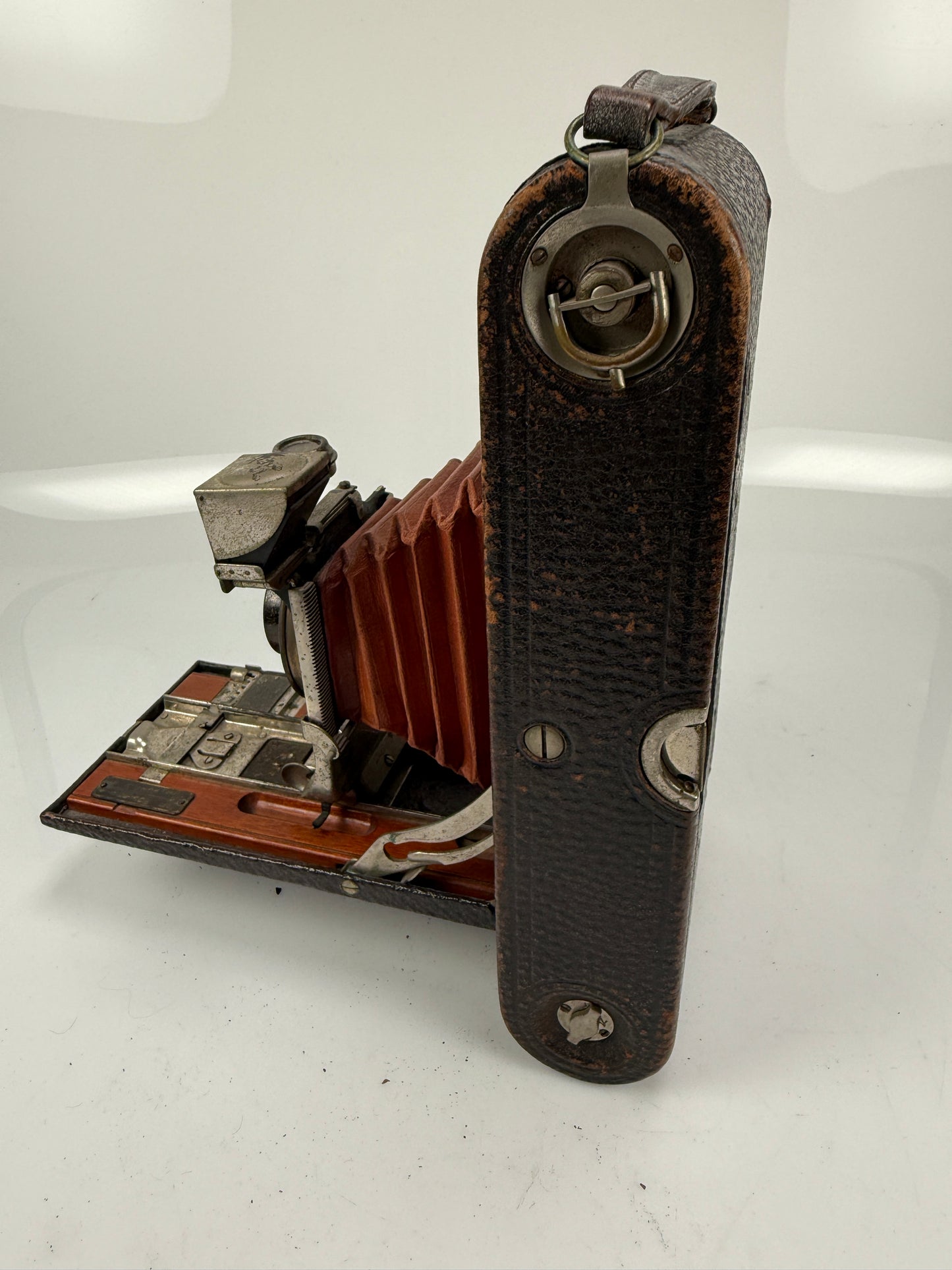 Eastman Kodak NO.3A Autographic Folding Pocket Camera model B2 red bellows