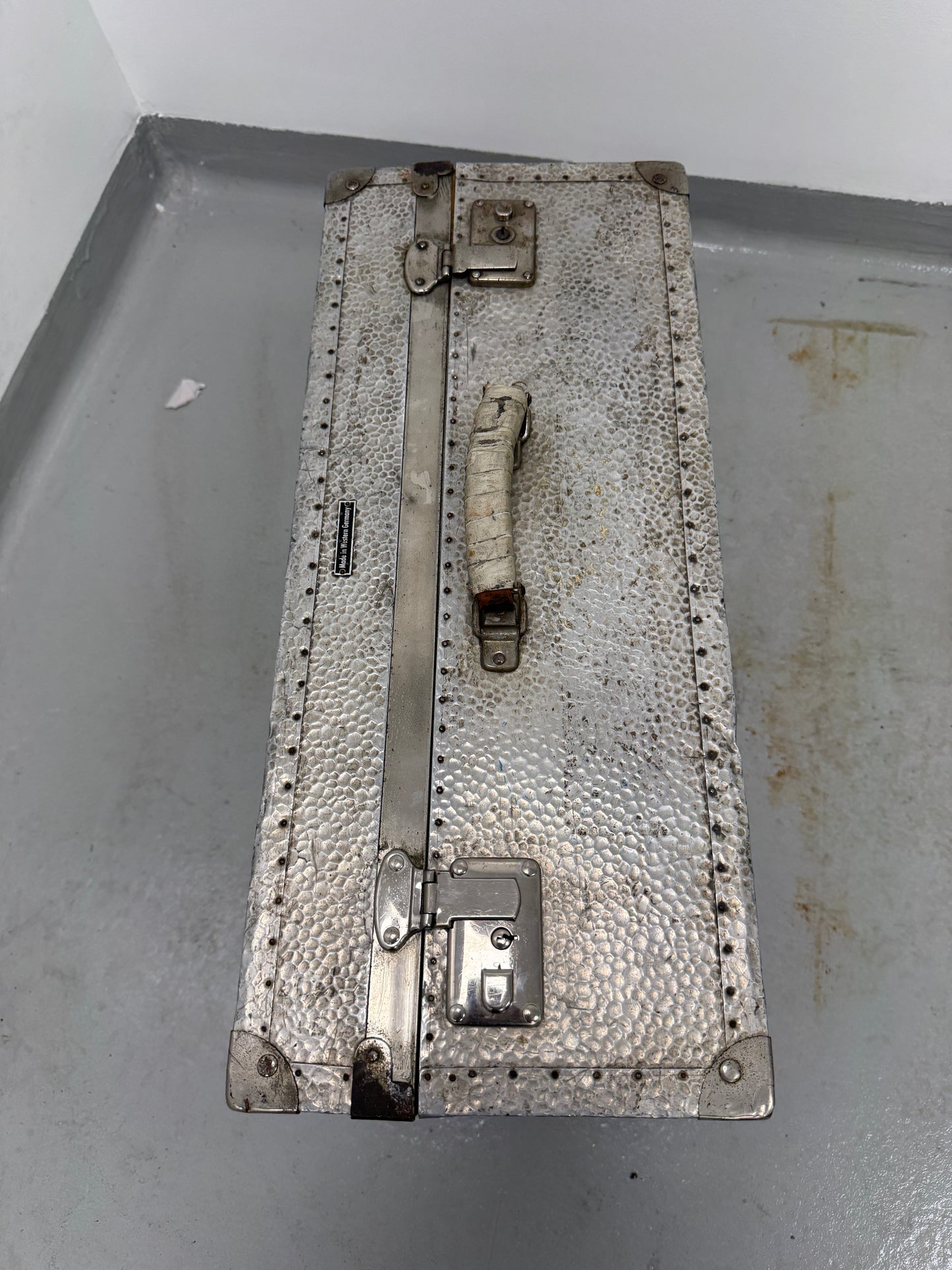 Arriflex Arri cinema Film camera aluminum metal carrying case