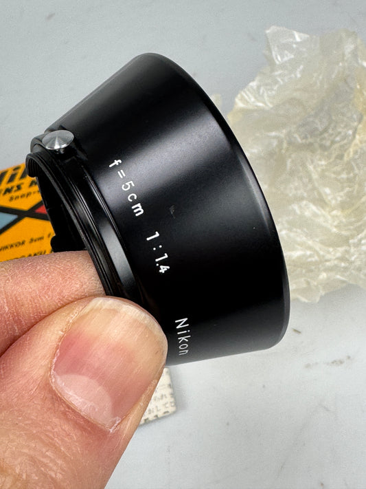 Nikon Nikkor Nippon Kogaku 5cm 50mm f1.4 Rangefinder lens Shade / Hood Pat Pend