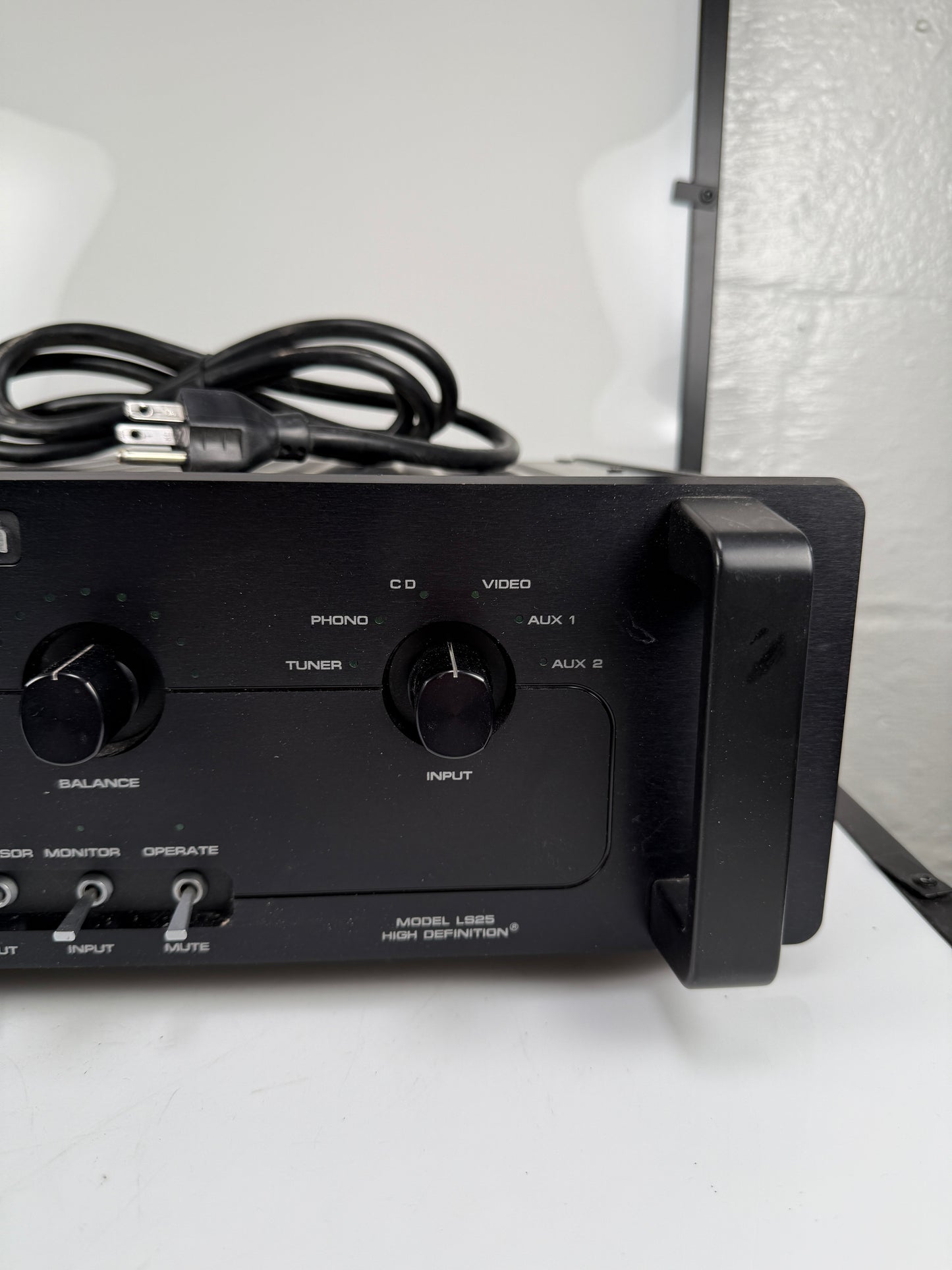 Audio Research Model LS25 high definition black vacuum tube preamplifier