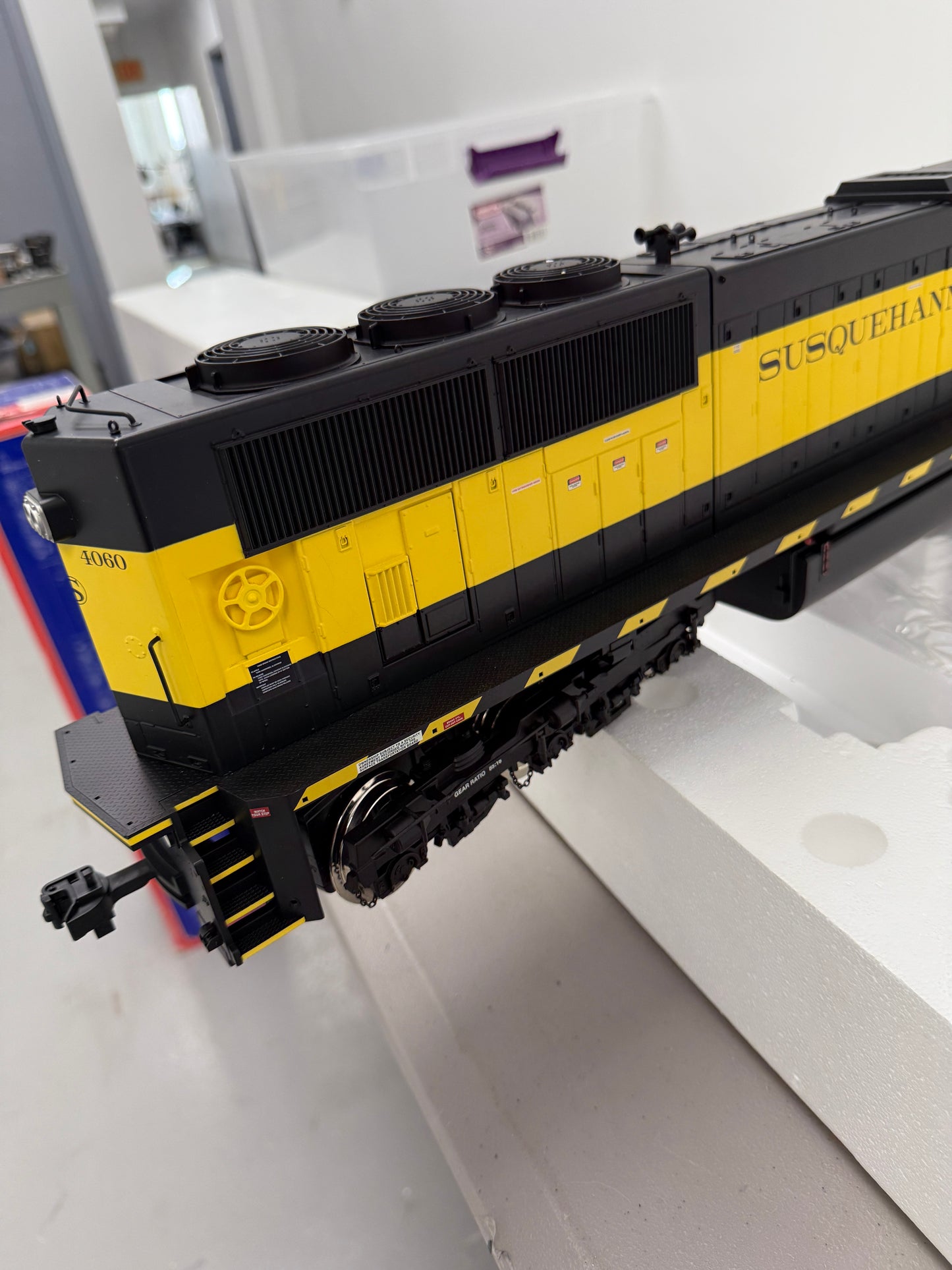 USA Trains G Scale Susquehanna SD70MAC | NEW | #4061 | R22610 | RARE | DC