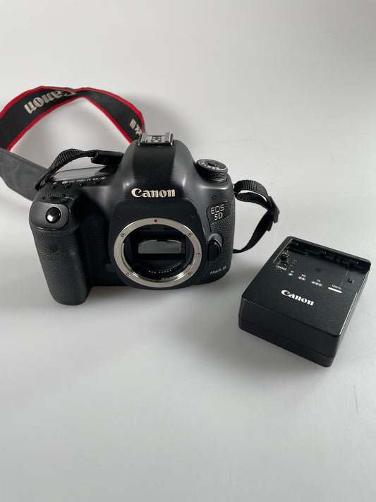 Canon 5d mark iii digital camera SLR Body full frame