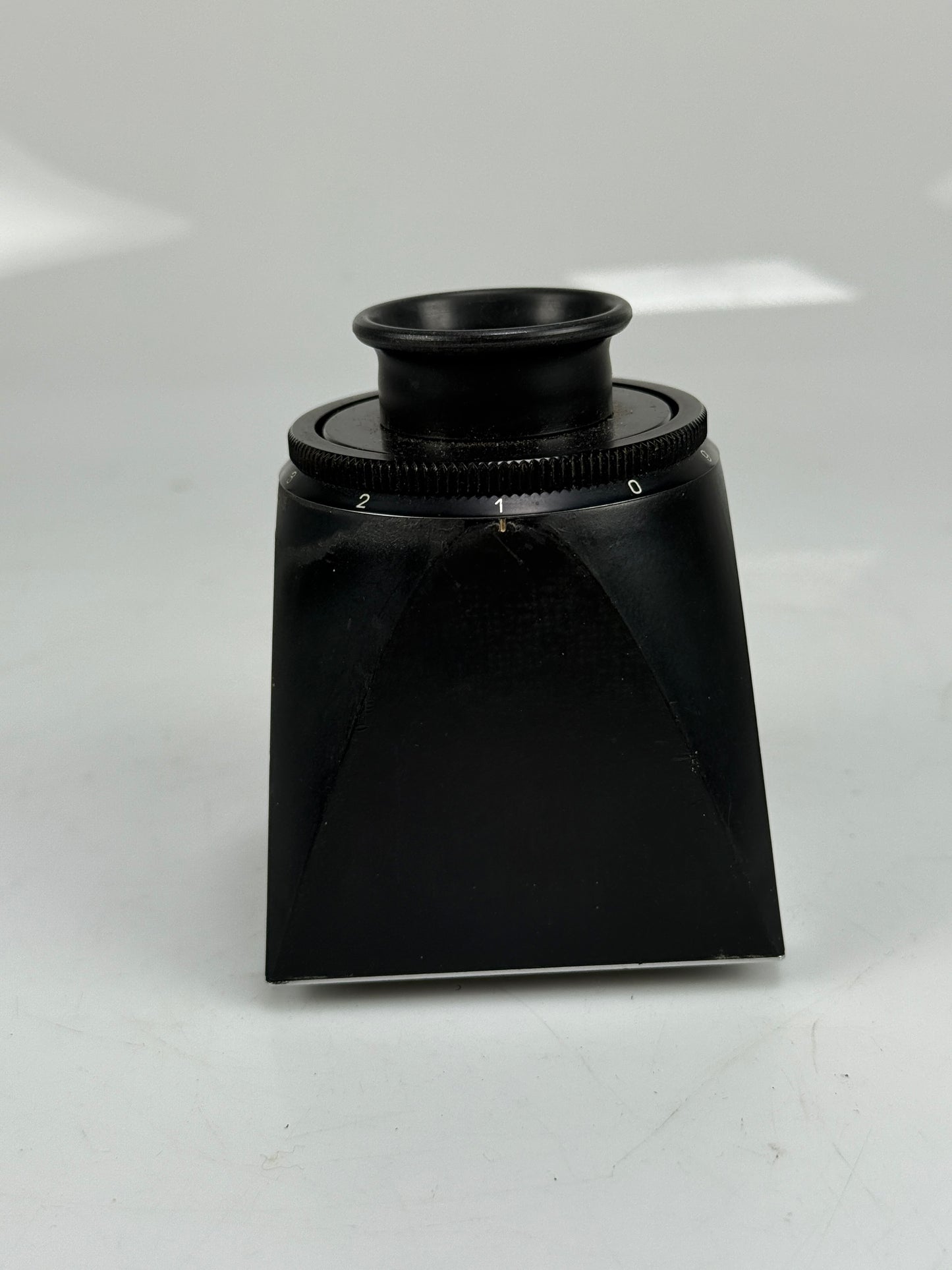 Rollei SL66 Loupe Magnifier Chimney Finder
